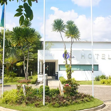 Mina Hotel Libreville-3