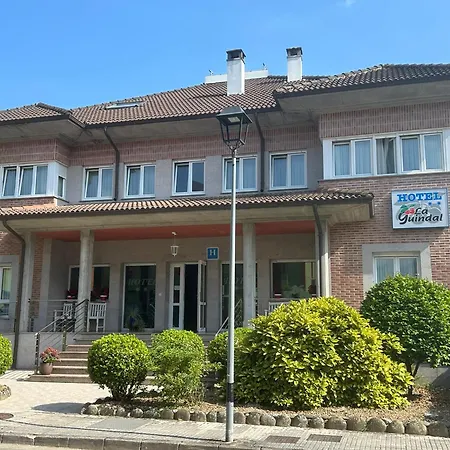 Hotel La Guindal-3