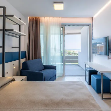 Aparthotel Panorama Beach-2