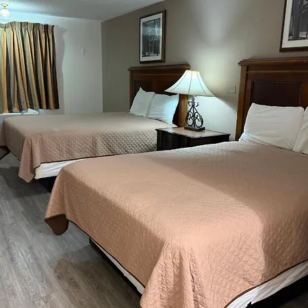 Island Inn-2