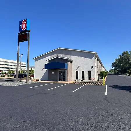 Motel 6-Eau Claire, Wi-2