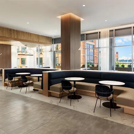Hyatt Place National Harbor-2