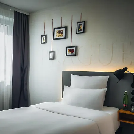 Hotel PULSE8-3