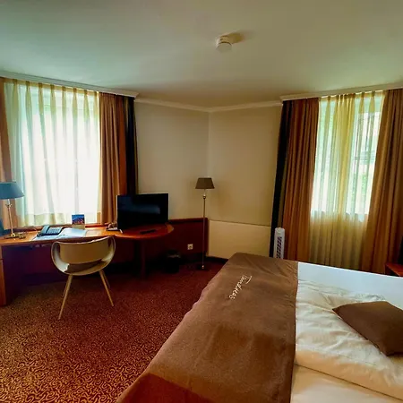 Tandreas Hotel & Restaurant-2
