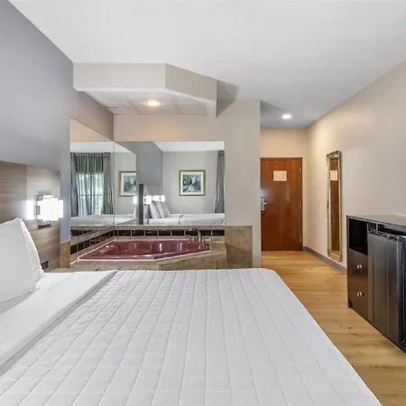 Surestay Hotel By Best Western Morganton-3