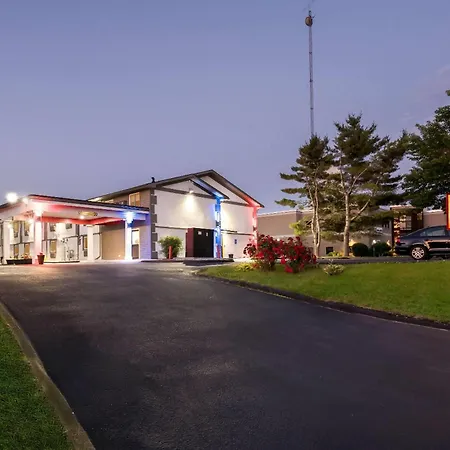 Super 8 By Wyndham Lewiston Auburn Area-3