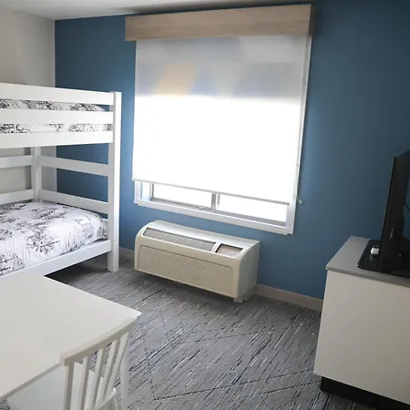 Holiday Inn Express & Suites Douglas By Ihg-3