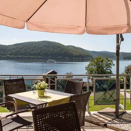 PlusNaturHotel direkt am Ederseeufer Waldhotel Wiesemann und Ferienapartments-3