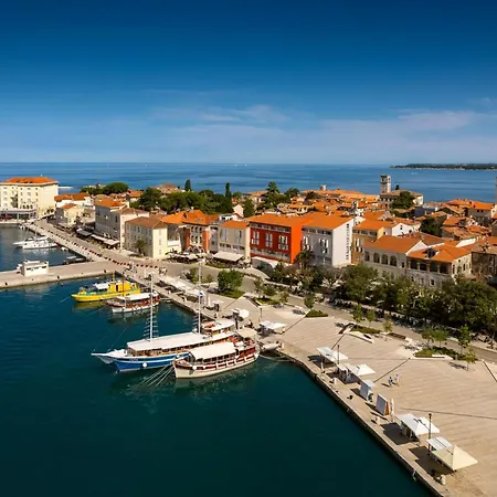 Valamar Riviera Hotel & Residence (Adults Only)-3