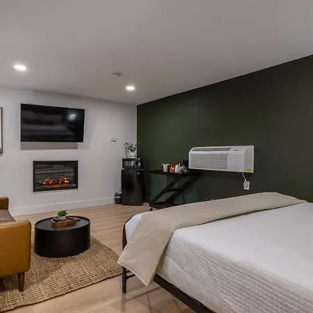 Timberlodge Inn-3