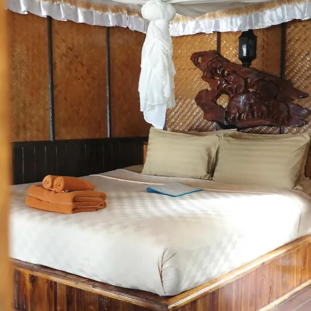 Phi Phi Relax Beach Resort-2