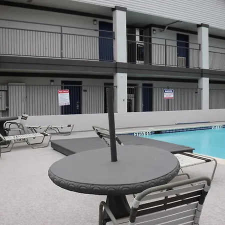 Motel 6-Alvin, Tx-2