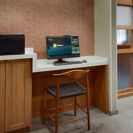 Fairfield Inn And Suites Charleston North/University Area-3