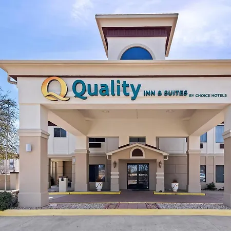 Quality Inn & Suites - Granbury-3