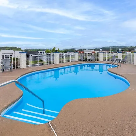 Days Inn By Wyndham Harrisonburg-2