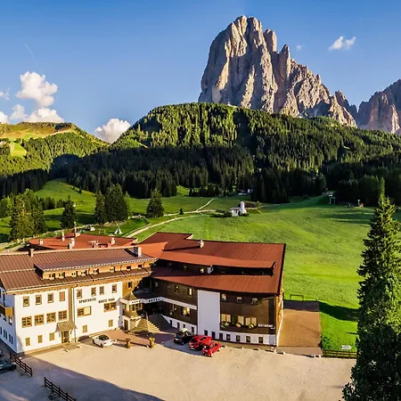 Monte Pana Dolomites Hotel-2