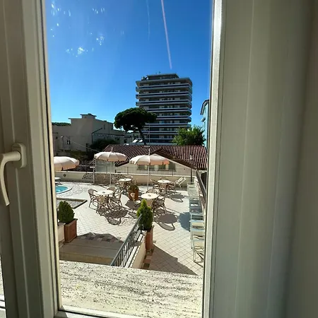 Hotel Cannes-2