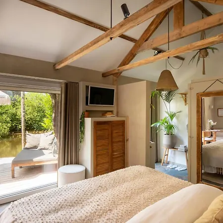 Lodge & Loft-3