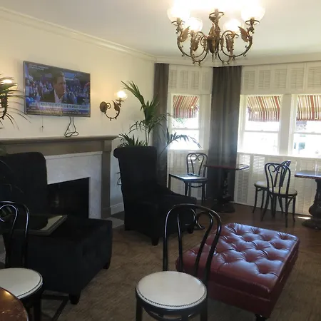 Victorian Inn-3