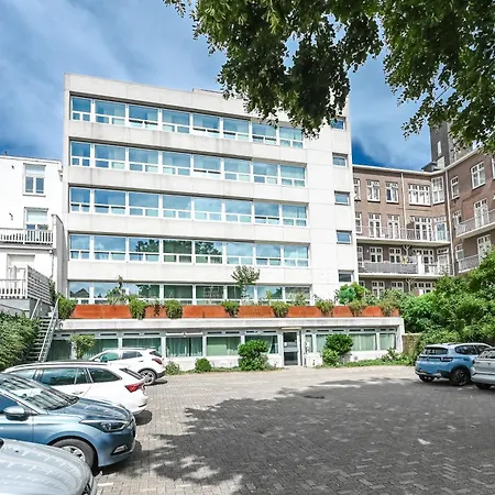 Court Garden Hotel-3
