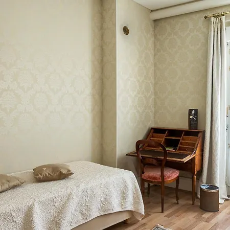 Hôtel de l'Abeille-3