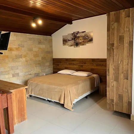 Pousada A Cabana-3