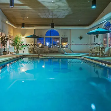 Holiday Inn Express & Suites Zion By Ihg - Great Lakes-Free Breakfast And Naval Base Shuttle-3