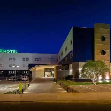 Dmax Hotel-3