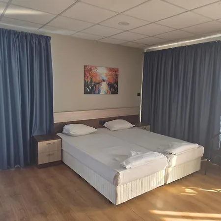 Hotel City-2