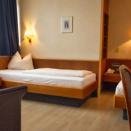 Hotel Carmen-2