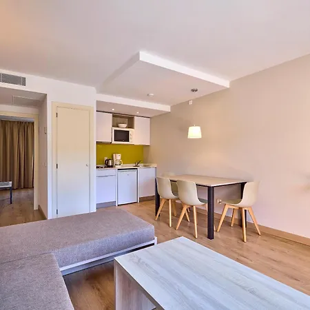 Universal Apartamentos Laguna Garden-2