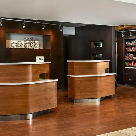 Courtyard By Marriott Boulder-3