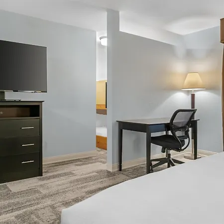 Best Western Lakewinds-2