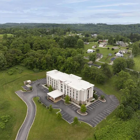 Hampton Inn Fairmont-2