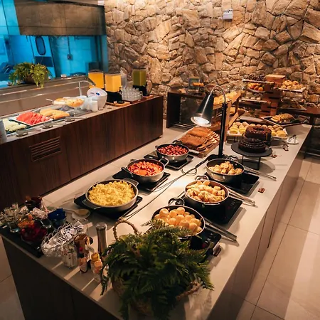 Hilton Garden Inn Praia Brava-3