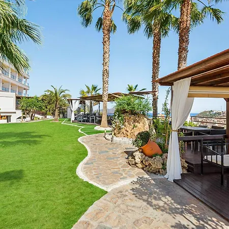 Ramada Resort by Wyndham Puerto de Mazarron-2