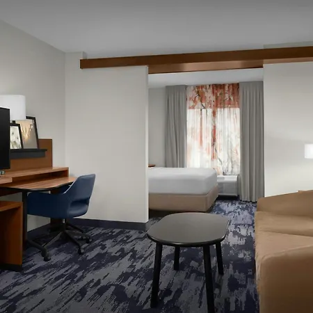 Fairfield Inn & Suites By Marriott Fayetteville North-2