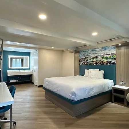 Costa Mesa Inn - Newport Beach Area-2
