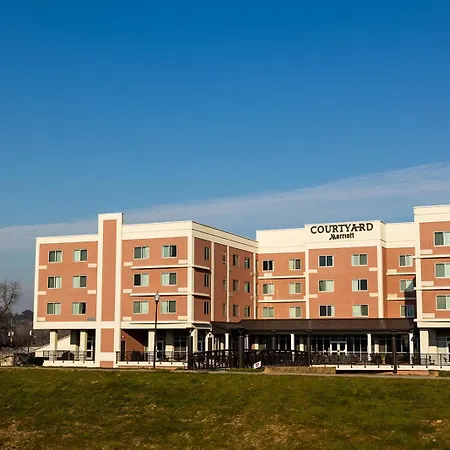 Courtyard By Marriott Rome-2