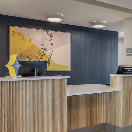 Spark By Hilton La Crosse Onalaska-3