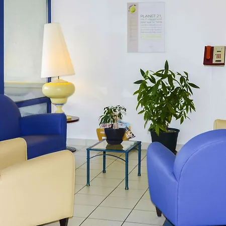 Ibis Budget Nevers Varennes Vauzelles-3