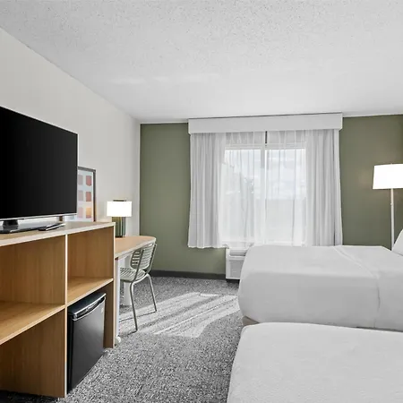 Spark By Hilton Traverse City-3