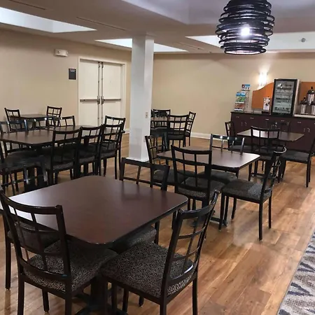 Country Inn & Suites Etown-3