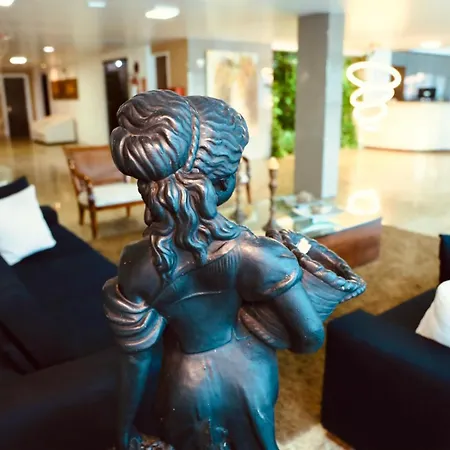 Hotel Village Premium Caruaru-3
