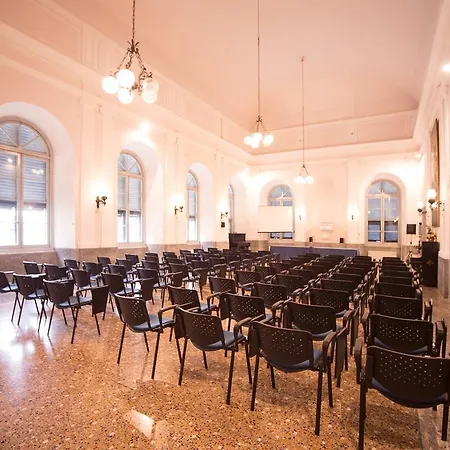 Hermitage Hotel-2