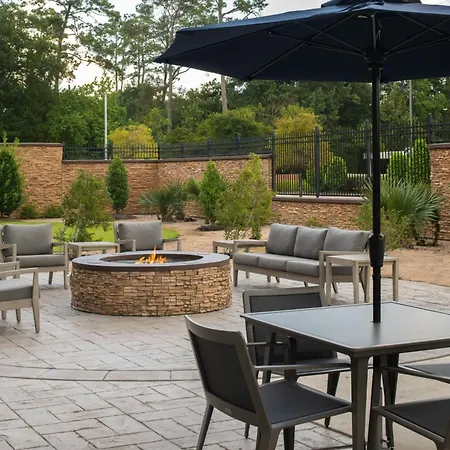 Courtyard By Marriott Houston City Place-2