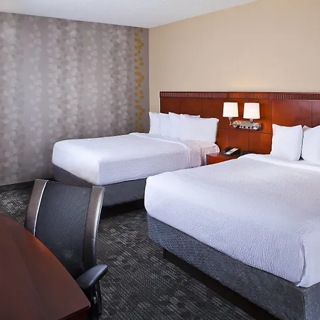 Courtyard By Marriott Charlottesville-3