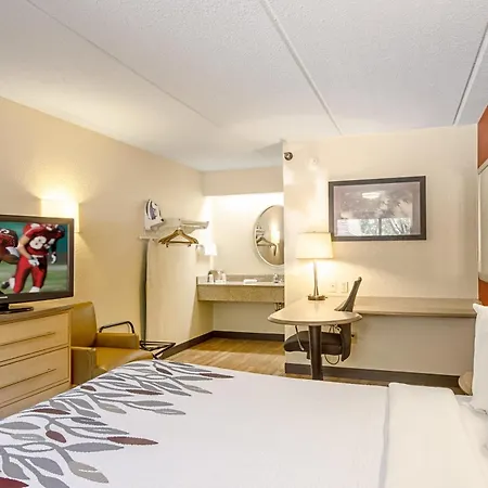 Red Roof Inn Florence - Civic Center-2