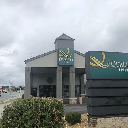 Quality Inn Calhoun North I-75-2