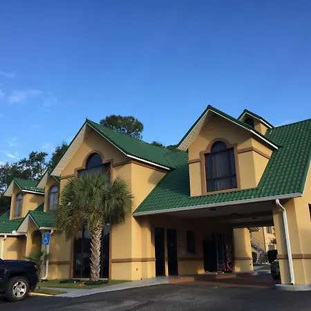 Howard Johnson By Wyndham Dothan-3
